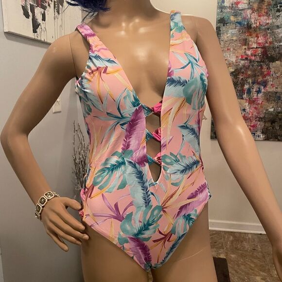 Bar III One Piece Swimsuit - Picture 3 of 9